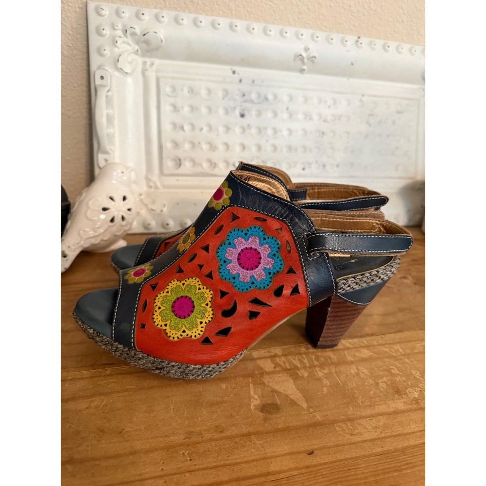 L'Artiste by Spring Step Belen Leather Slingback Sandals Floral Cutout Size 41